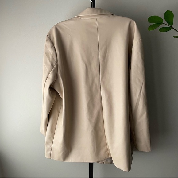 Vero Moda Curve Blazer Jacket Cream Plus Size 20 - Picture 2 of 8